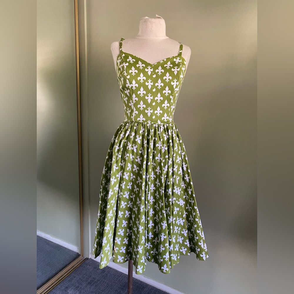Pinup Girl Clothing Fleur De Lis Audrey Dress Small |  Pinup VLV Pageant